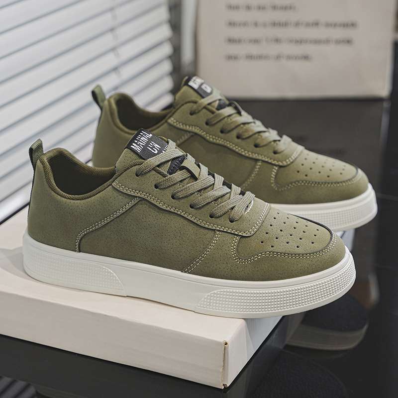 Ardent Stride™ - Breathable Leather Autumn Sneaker