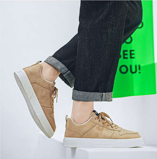Ardent Stride™ - Breathable Leather Autumn Sneaker