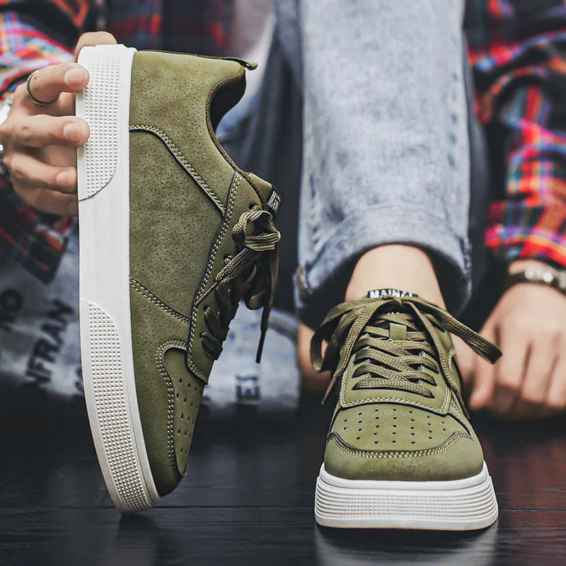 Ardent Stride™ - Breathable Leather Autumn Sneaker