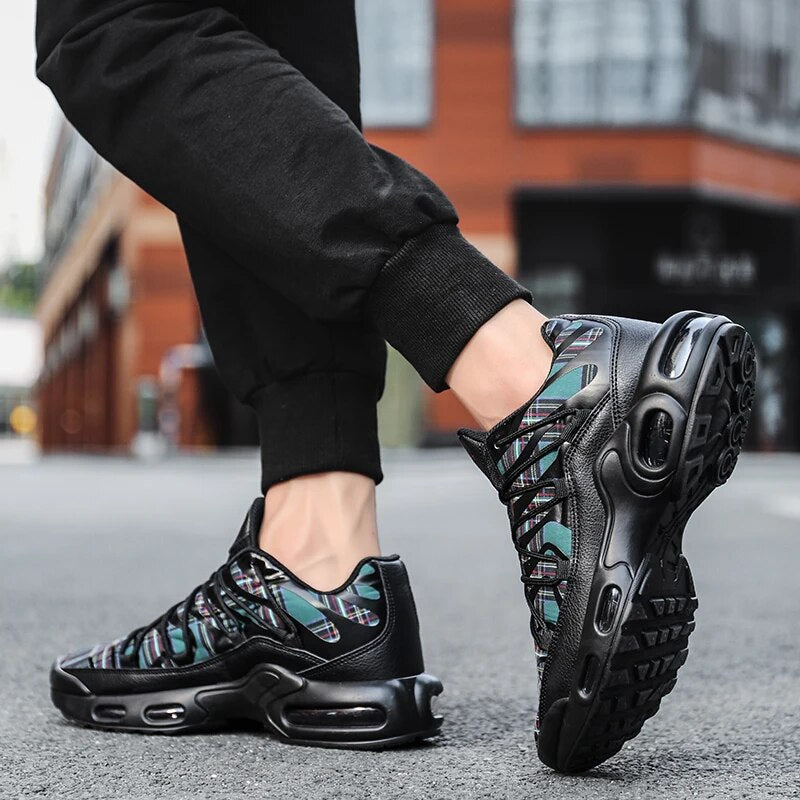 SPR Sneaker 6
