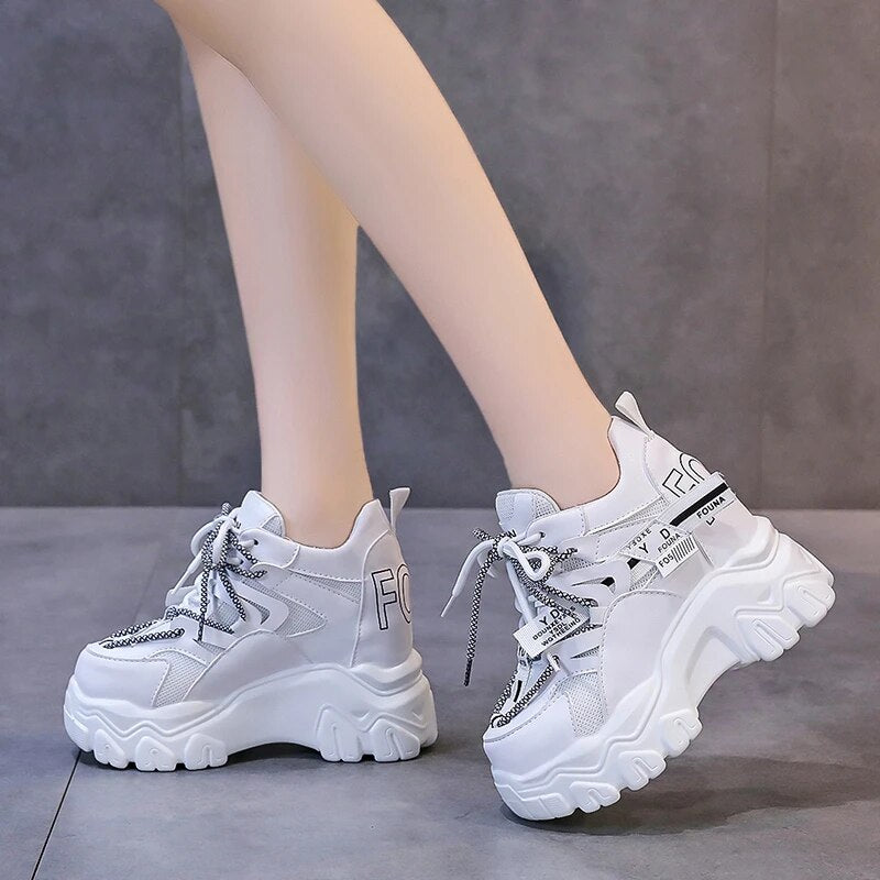 CHUN Sneaker 5