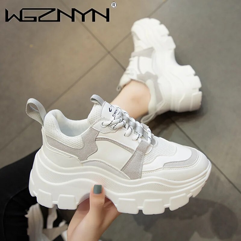 KARA Sneaker 6