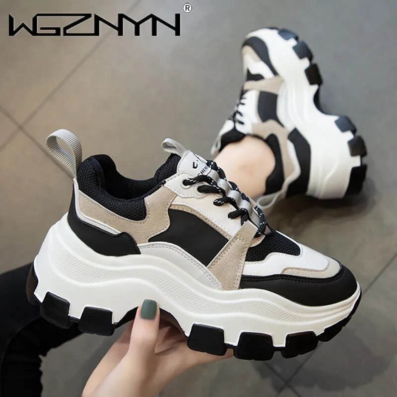 KARA Sneaker 2
