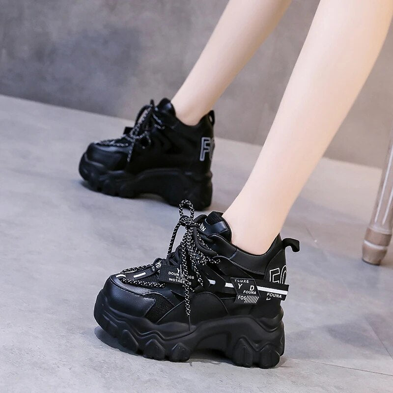 CHUN Sneaker 4