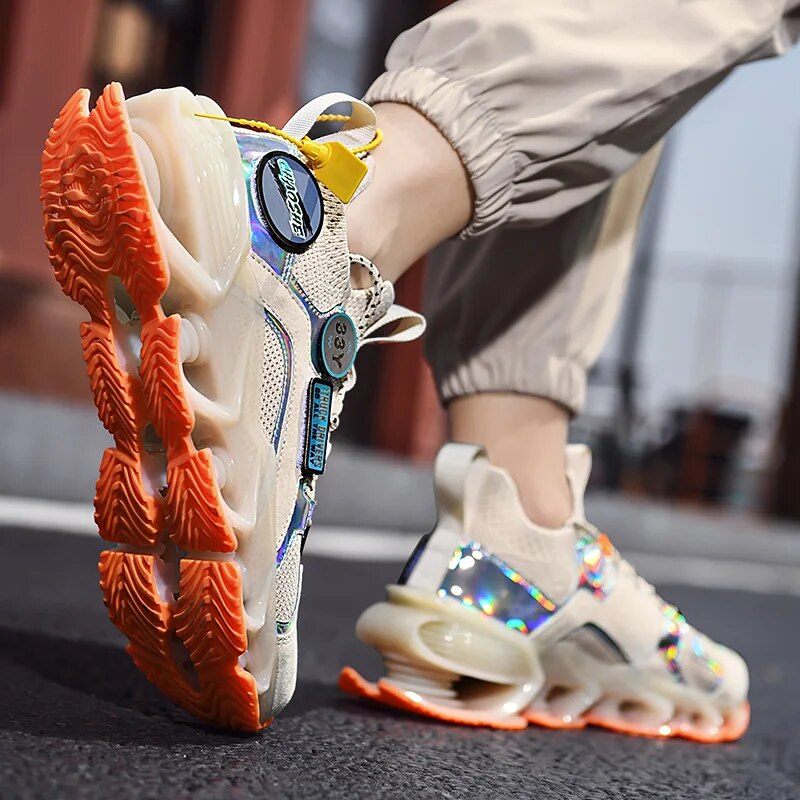 CARACS Sneaker 6