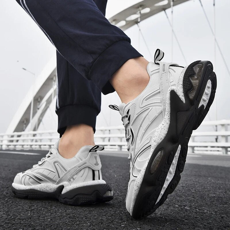 MADN Sneaker 6
