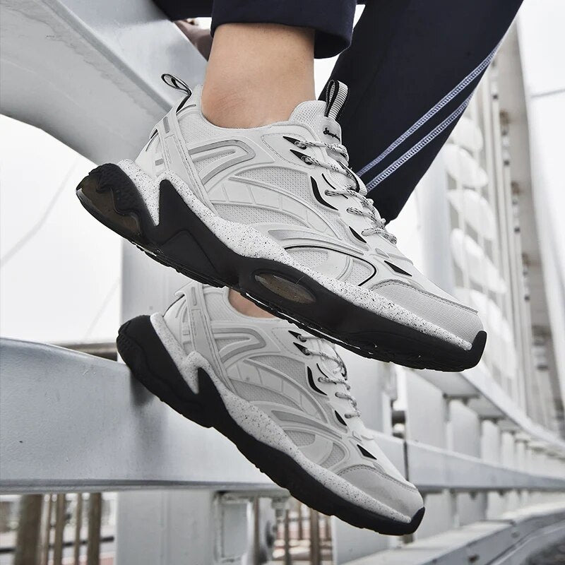 MADN Sneaker 5