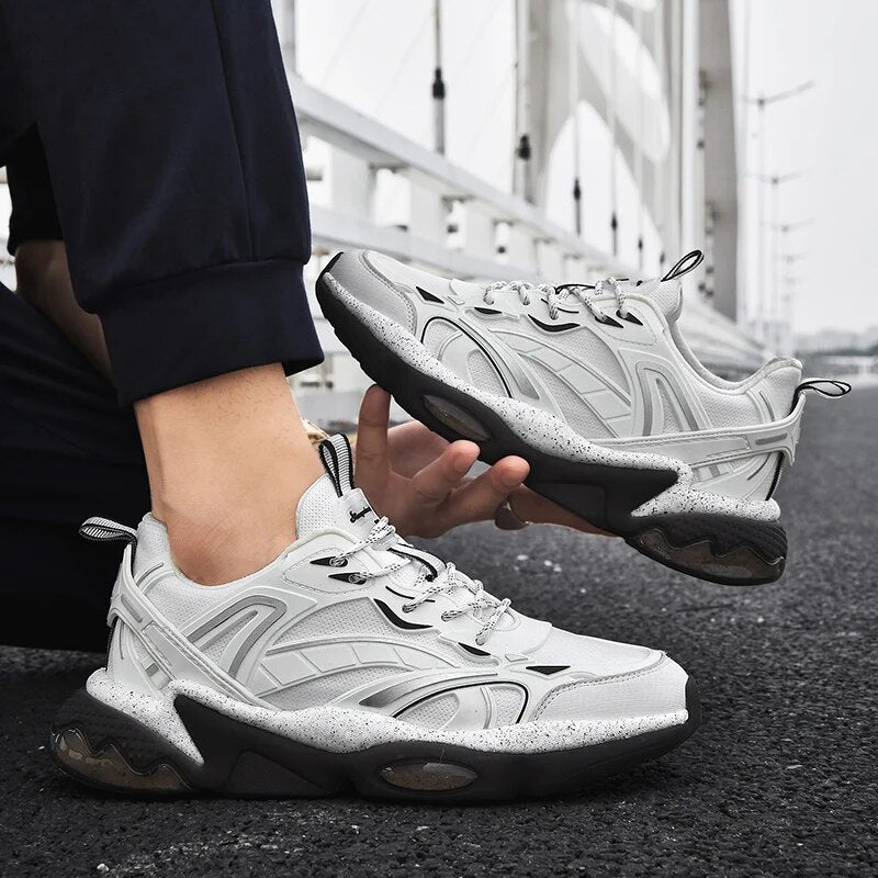 MADN Sneaker 4